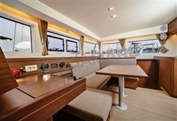 Lagoon 40 (14)