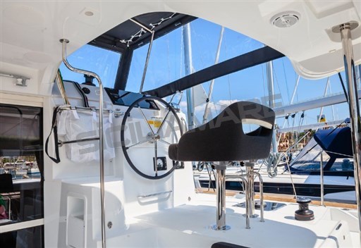 Lagoon 40 (7)