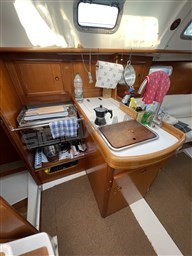 Beneteau Oceanis 311 Clipper (8)