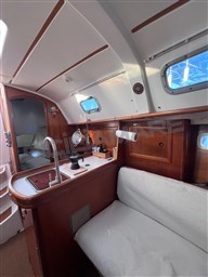 Beneteau Oceanis 311 Clipper (1)