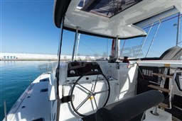 Lagoon 42 (22)