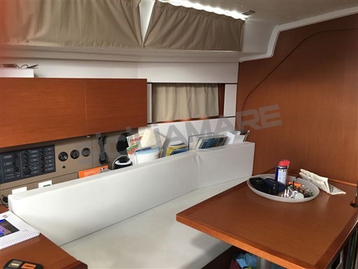 Oceanis 38 (13)