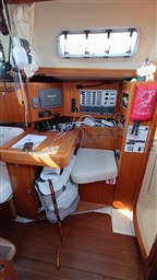 Dufour 34 Performance (10)