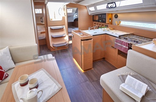 Jeanneau Sun Odyssey 410 (2)