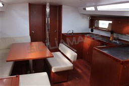 Beneteau Oceanis 48 (3)
