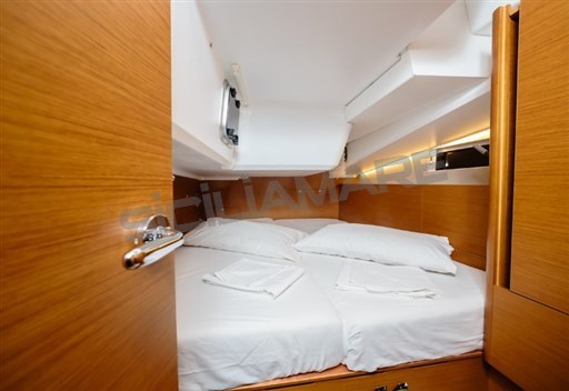 Sun Odyssey 490 (11)