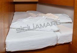 Sun Odyssey 490 (12)