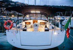 Sun Odyssey 490 (16)
