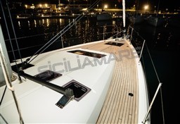 Sun Odyssey 490 (2)