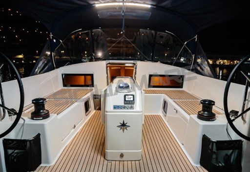 Sun Odyssey 490 (6)