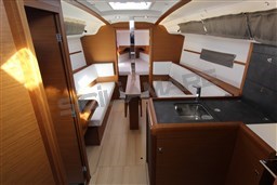 Sun Odyssey 349 -  490979 (1)