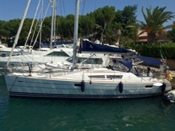 Sun Odyssey 39i (1)