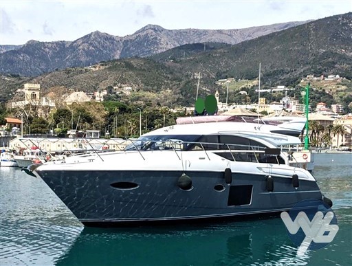 Princess Yachts 52 Fly