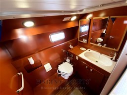 Mochi 40 HT - Marina Yachts (18).png