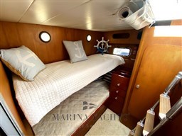 Mochi 40 HT - Marina Yachts (16).png