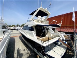 Uniesse 42 Fly - Marina Yachts (2).png