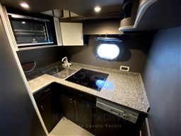 Marchi 63 Fly - Marina Yachts (27)