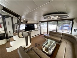 Marchi 63 Fly - Marina Yachts (6)