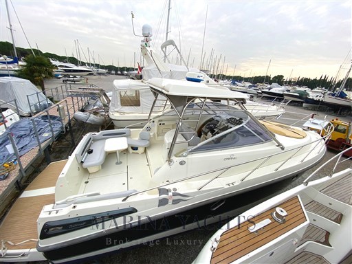 Cranchi Zaffiro 32 (2006) Marina Yachts 21