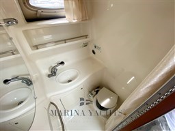 Chaparral Signature 270 - Marina Yachts (14) (Personalizzato).png