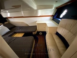 Cranchi Endurance 41 (2004) - Marina Yachts 10