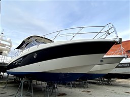Cranchi Zaffiro 32 T-top  (2006) - Marina Yachts 33.png