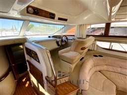 Sealine F44 - Marina Yachts  (15).png