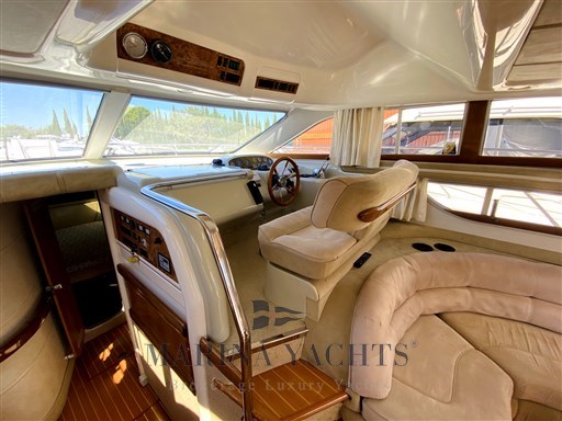 Sealine F44 - Marina Yachts (15).png