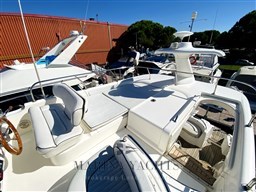 Sealine F44 - Marina Yachts  (10).png