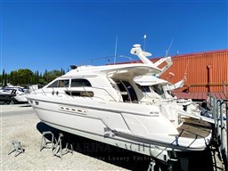 Sealine F44 - Marina Yachts  (1).png