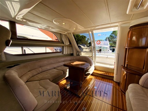 Sealine F44 - Marina Yachts (30).png