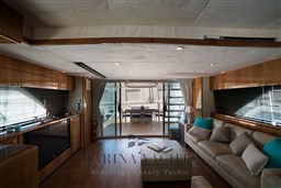 Fairline Squadron 74 (2006) - Marina Yachts 9