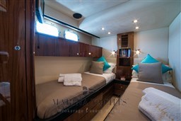 Fairline Squadron 74 (2006) - Marina Yachts 20