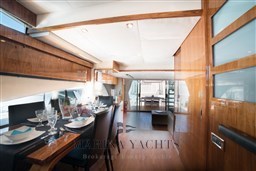 Fairline Squadron 74 (2006) - Marina Yachts 10