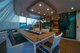 Fairline Squadron 74 (2006) - Marina Yachts 30