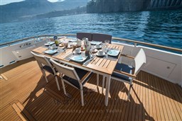 Fairline Squadron 74 (2006) - Marina Yachts 3