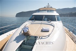 Fairline Squadron 74 (2006) - Marina Yachts 22