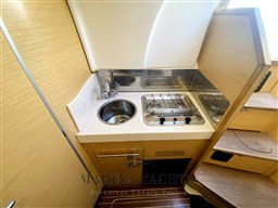 Cranchi Zaffiro 32 Open 2010 - Marina Yachts 1 (14).jpg