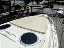 Cranchi Endurance 41 (2006) - Marina Yachts 3