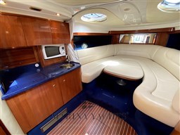 Cranchi Endurance 41 (2006) - Marina Yachts 16