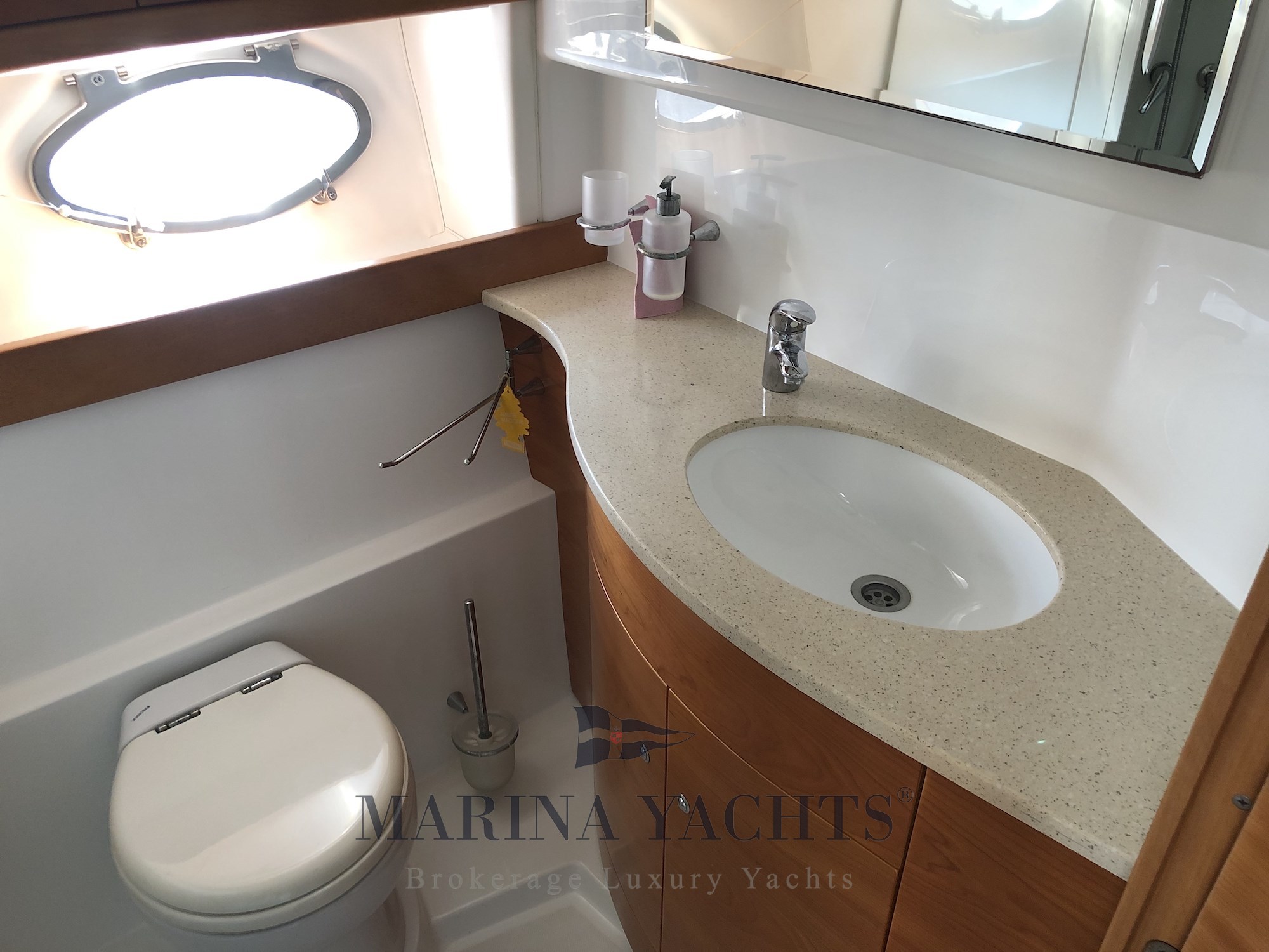 Alena 48 - Marina Yachts 17