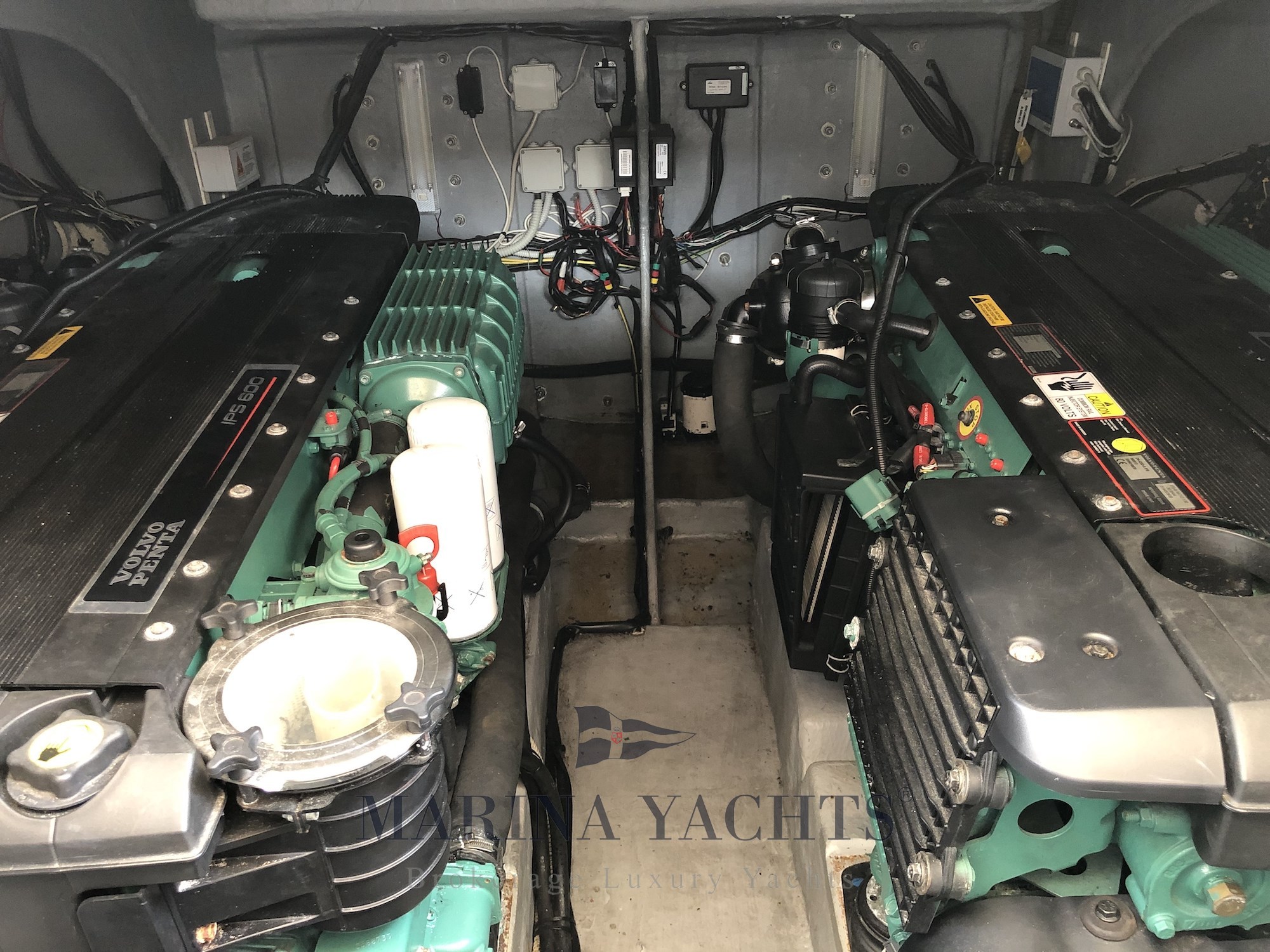 Alena 48 - Marina Yachts 49