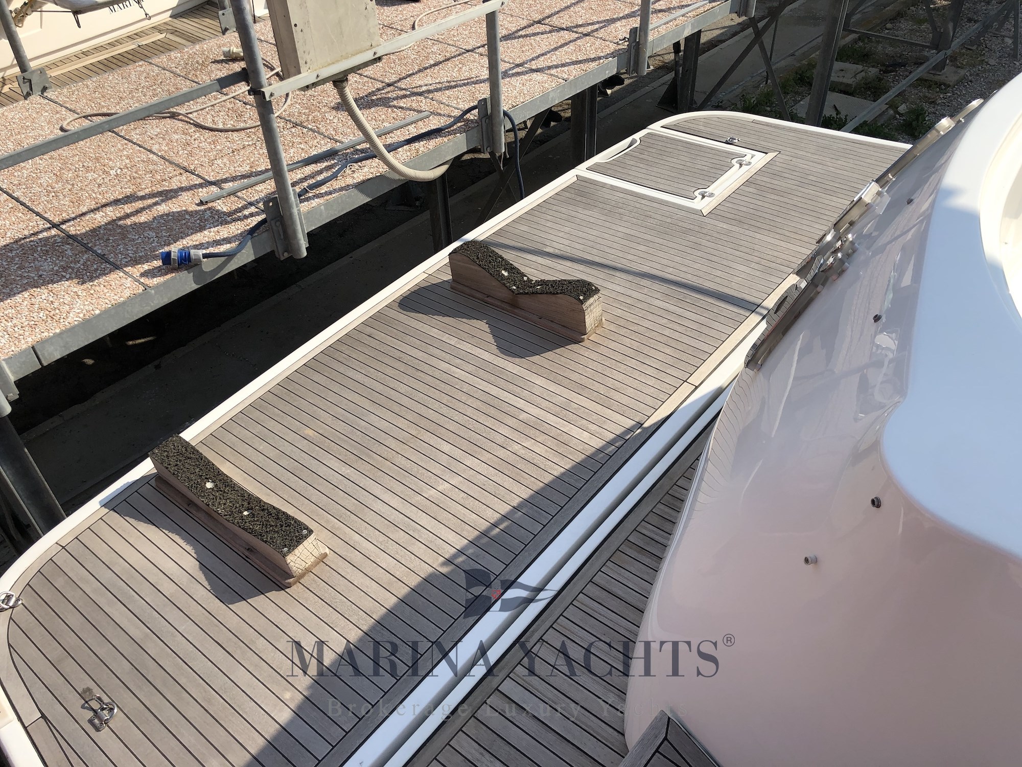 Alena 48 - Marina Yachts 43