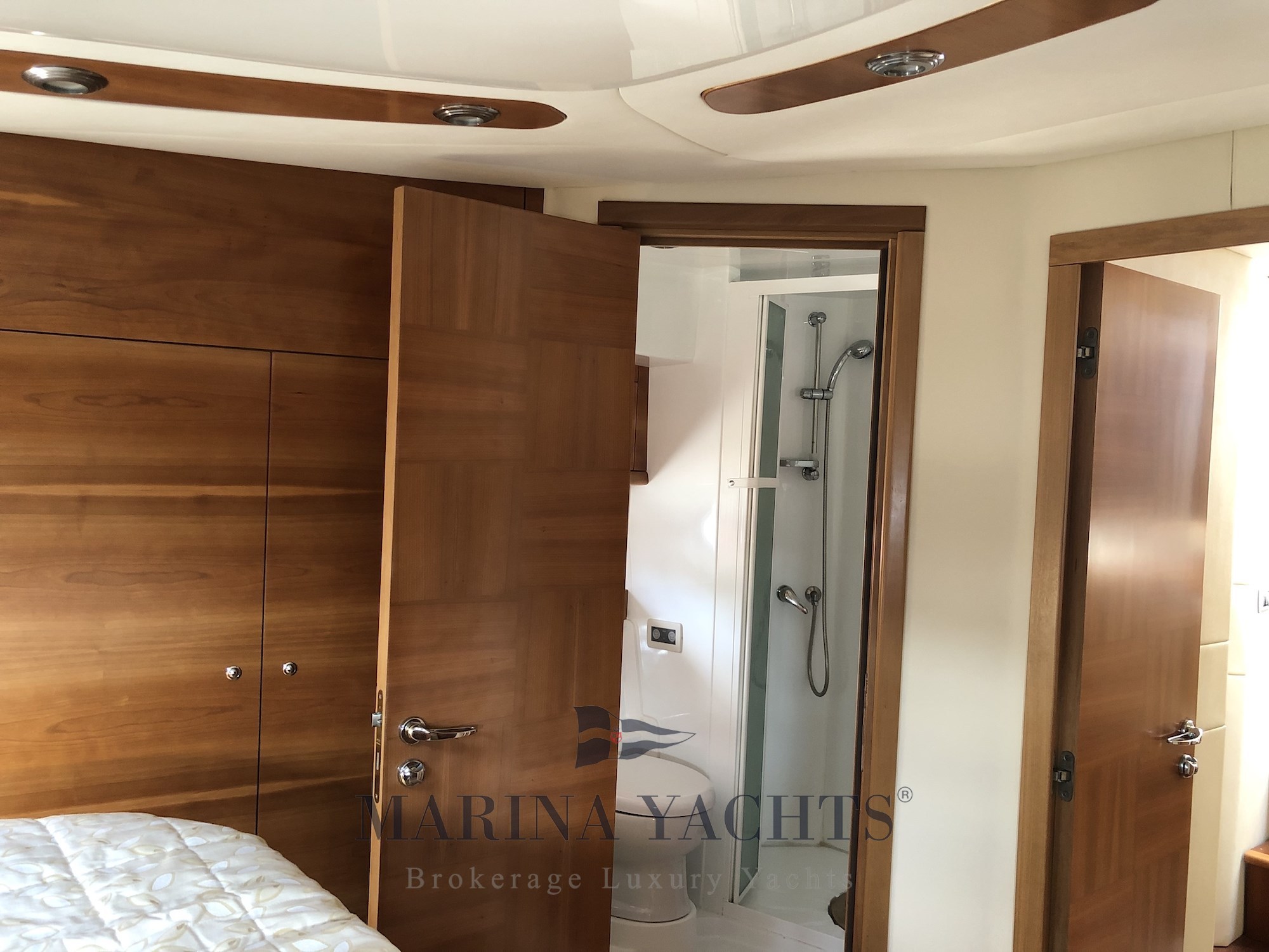 Alena 48 - Marina Yachts 37