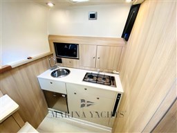 Cranchi M38 2016 - Marina Yachts (12).jpg