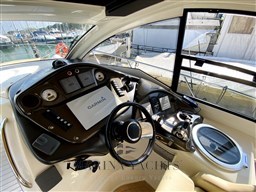 Cranchi M38 2016 - Marina Yachts (9).jpg