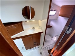 Beneteau Antares 10.80 - Marina Yachts (12)