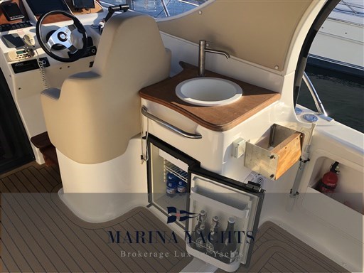 Saver 330 Sport - Marina Yachts 7