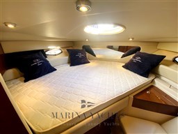 Regal 37 Open - Marina Yachts  (15).png