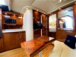 Regal 37 Open - Marina Yachts  (14).png